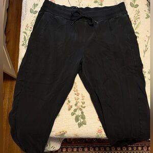 Lululemon French Terry Scuba Jogger, Black, Size 14 (fits small)